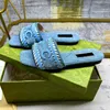 Mules Sandales de créateurs de femmes Sandales bleues en jean Sandale ronde Slip sur des pantoufles en peau d'agneau vintage