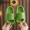 Slipper kinderen slippers comfortabel zomertuin strand sandalen baby pvc badkamer schoenen niet-slip voor jongensmeisjes 2449