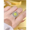 Cluster anneaux mode rétro 925 Sterling Sier Flower Style Olive Green Ring Princess Set High Carbon Diamond Bijoux Drop Livraison OTYHH