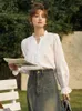 Kadınlar bluzları Mishow Fransız Organ Piled V yakalı gömlek 2024 Bahar Petal Patchwork fırfırlı kılıf katı inci tek göğüslü üstler