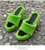 Slippers New Slider Slider de pele Womens Wedge High Heels Fashion Outdoor Full Matching Shoes Slide H240409 YKR9