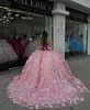 Rosa Princesa Quinceanera Vestidos de baile de baile do ombro Floral 3D Aplicado Vestido de Quinceanera sem costas Vestido de 15 máscaras