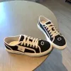 Kvinnors promenad vit run sko kanal män platt häl tränare solig lyxig present designer casual skor ny stil mode resor låg tennis basket sneaker canvas sommar