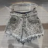 Y079 Summer New Cool Big Grein Water Water Diamond craved Greated Fringe Edge Denim Shorts para mulheres