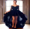 Charmante schwarze Homecoming -Kleider mit hohem Abschlussball mit halben Ärmeln OffTheShoulder Long Asymmetry Prom Cocktail Partykleider2986091