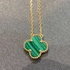 Van Instagram Double sided High Grade Clover Lucky Niche Necklace Design with Fading Simple and Fashionable Collar Bone Jewelry