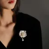 Ailonmei Blumenserie Brosche Schmuck für Frauenmode, übergroße Kleidung Brosche und Pin Weihnachtsgeschenke