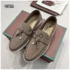 Loroo Pianoo Designer Chaussures Casual Shoes Chaussures robes homme tasman talon plat Classic Mandis Low Top Top Luxury Suede Designer Shoe Moccasin Slip on Career Casual Shoe