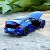 1 32 m8 IM Supercar Lega Model Auto Toy Diecasts Sound Metal Casting e giocattoli per auto per bambini per bambini 240408