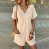 Summer Casual Overalls for Women Loose Ruched Short Sleeve V Neck Shorts Jumpsuits med fickor Rompers Solid Bib Sammantaget 240409