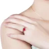 Cluster anneaux luxueux cristal creux rouge ovale pour les accessoires de doigt de mariage de mariée qualité argent 925 ring