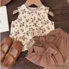 Kledingsets Casual tweedelig set Girls Set zomer nieuwe meisjes rond nek bloem print tanktop+ruch rand rand broek tweedelige meisjes set