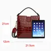 Shoulder Bags Patent Leather Handbag Ladies Alligator Pattern Handle Bag Women Luxury Female Small Crossbody