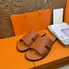 أعلى جودة المشي loafer mens صندل نساء مصمم شبطة أحذية مسطحة أحذية بغل شريحة زرقاء أبيض في الهواء الطلق سفر أسود جلد رمال الصيف شاطئ غير رسمي