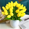 Flores decorativas 30pcs tulipas artificiais Touch real Holland Pu Tulip Bouquet Latex Flor Branco CNIM