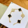 Projektant Vanclef Jewelry Van 4/Four Leaf Vanly Clefly Clover Charm 6 Kolory Bracelet Bransolety Łańcuch 18K Gold Agate Shell Mother-of-Pearl For Women Girl Wedding Diamon