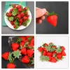Décoration de fête simulé le modèle de fruits de fraise aux fraises paille