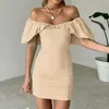 Robes décontractées sexy off bodon corpon robe femme pure couleur mincer