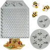 Formy do pieczenia pszczoły o strukturze plastra silikonowego.