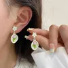 Boucles d'oreilles en peluche douce blanche en émail 3D stéréoscopique TULIP DROP POUR FEMMES FILLES MINIMAU-FLEUR PENDANT PENDANT POURONE D'OREUR