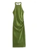 Casual Dresses 2024 Summer Women's Temperament Light Green Halter Neck Sleeveless Pleated Dress Sexig öppen baksida smal mid-längd kjol