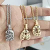 Colliers pendants qmhje Charme initial A-Z Letter Collier Femme Collier Collier en acier inoxydable Chaîne Fat Letter Gold Silver Hip Hop Iceq