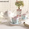 Tasses Saucers Houseeyou British Bone China Floral Pattern TEA TEA TUCER SAUCER SETTS AVEC COPIER ET POT POUR LE RESTAURANCE DE BUREAU HOME