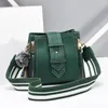 Shoulder Bags Wide Strap Bucket Bag 2024 Fashion Belt Buckle Female Soft Leather Womens Messenger Shopping