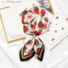 Scarves Cute Strawberry Printed Lovely Girls Kawaii Multifunction Silk Headband Hair Scarf Fashion Womens Neckerchief Bandana 53*53cm240409