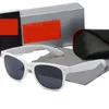Heren zonnebrillen Designer Zonnebril voor vrouwen Ovale polygonen Adumbrale Dames Radiation Resistant Personality Men's Retro -bril