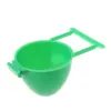 2024 NY BUND TREABLE Holder Small Animal Fruit Vegetable Bowl Water Cup Feeder Toy Lätt att installera utfodringsverktyg för att hålla Cage Clea