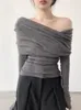Kobiety damskie Koszulka Dna Bottoming Solidcolor Slim Fit Modne -podłot Seksowne wewnętrzne zużycie Sprężyna i jesienna plisowana top
