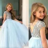 2024 Prinzessin hellblaue Mädchen Festzugskleider Juwel Hals Tüll Silber Kristallperlen kurze Ärmel Kinder Blumen Mädchen Kleid Kleid Geburtstagskleider Boden Länge