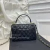 حقيبة مصممة للنساء الشهيرة حقيبة حمل صغيرة كلاسيكية كارفيار رفرف الجلود حقيبة يد Hobo Shoppod