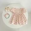 SEMPIONE SEMPH SEMPH SEMPH SEMPIO SOTTO CHE COTON SHOTH SHORT FLORAL BABY ROMPERS LACE AMORE BRODER Abito da bambino arruffato 240329