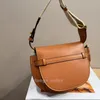 Schoudertas dames luxe ontwerper handtas mini schouderzadel zwart bruin flap lederen crossbody zak zadeltassen met riem 19x16 cm