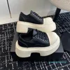 Scarpe casual di moda di alta qualità in pelle abito da design piatto di lusso vera pelle per donne straordinarie sneaker nappa nappa 6cm piattaforma