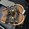 حذاء فاخر تريومفسيات المصارعات النعال Tippi Walk Sandal Leather Designer Slide Men Sandale Outdize Mule أحذية عارضة