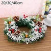 Dekorativa blommor Julkrans Stort Garland med bärdekorationer för Merry Party Home Entrance Wall Hanging Ornament Wedding Pendant