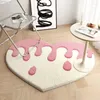 Carpets Irregular Imitation Cashmere Love Carpet Heart-shaped Floor Mat Bedroom Inswind Day Series Water Anti Slip Household Bed Blanket