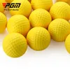 PGM 10 stks golfballen licht indoor buitentraining oefening golfsporten spons elastische pu schuimballen q008