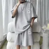 5xl Grand Mens Sports Costume coréen High Street Fashion Tshirt Short Twopiece Set Men Retro Neck Top Designer Clothes 240409