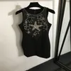 24SS Nya kvinnor Knit klänningskjorta Crew Neck Designer Dress Designer Crop Tops Tank Dress High End Elasticity Diamond Pärlor A-Line Sexig BodyCon Camisole tee miniklänning