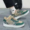 Boots Haruku Style Fashion Printed Skateboard Shoes for Men Comfort Leather Skate Shoes Men Laceup Nonslip Hightop Sneakers Men