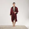 Borgoña Spring Summer Summer de la túnica de satén delgada para hombres Ligera de seda de manga larga Kimono Basta de baño con ropa de dormir 240329