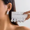 Boucles d'oreilles étalon matériau en métal élégant pour femmes pour femmes en bijoux d'oreille à la mode Noël 2024