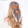 Sciarpe 70x70cm Silk Scarf Donne Accessori per capelli stampati Bandana Bandau Turban Bandeau Cheveux Kerchief Maestro Foulard Femme240409