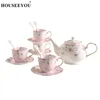 Tasses Saucers Houseeyou British Bone China Floral Pattern TEA TEA TUCER SAUCER SETTS AVEC COPIER ET POT POUR LE RESTAURANCE DE BUREAU HOME