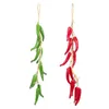 Fleurs décoratives 2 pcs simulées de chili brochettes de porte décoration de porte suspension de fausse simulation de poivre Ornement des tentures extérieures