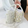 Kleine Perlenkupplungsbeutel Crossbody Frauen handgefertigt Perlen niedliche Geldbörsen Handtaschen Damen gewebte Umhängetasche Hochzeitsfeier